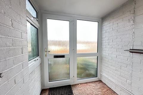 3 bedroom terraced house for sale, High Road, Basildon SS15