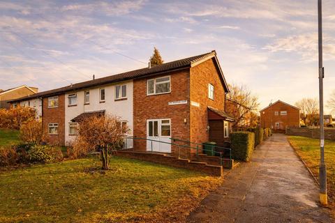 2 bedroom end of terrace house for sale, Glyn Eiddew, Cardiff CF23