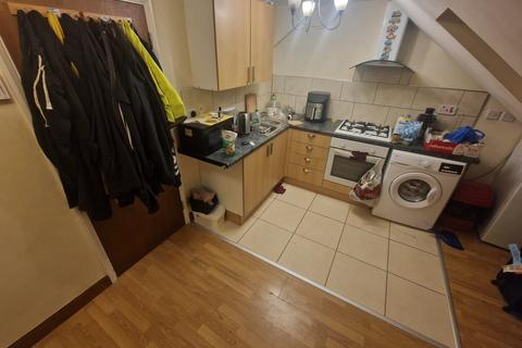 undefined, Leicester LE5