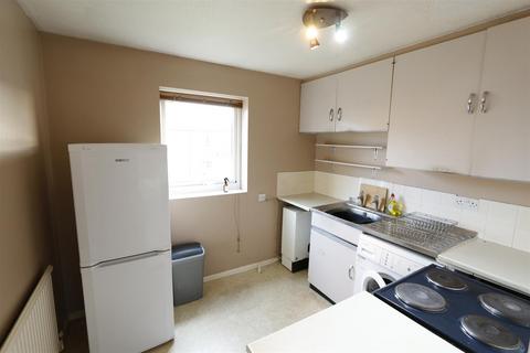 undefined, Pinemead, Shefford, Beds