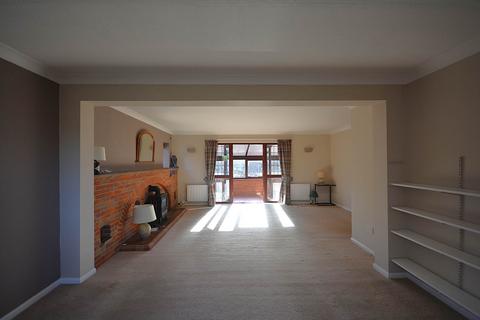 undefined, Oak Lane, Bellingdon