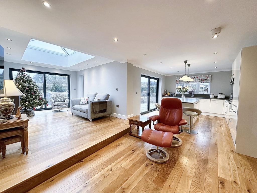 Family Dining Kitchen