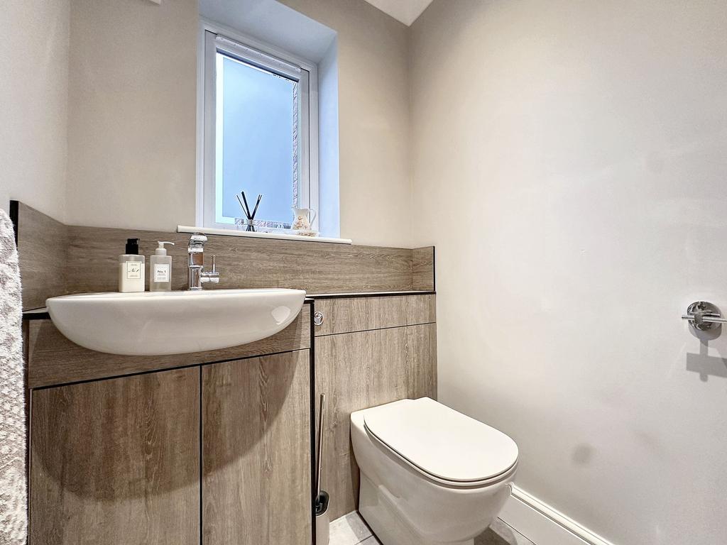 Ground floor WC
