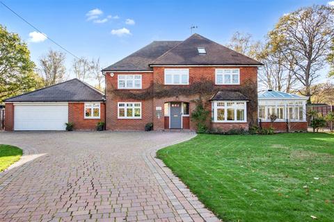 undefined, Newnham Road, Hampshire RG27