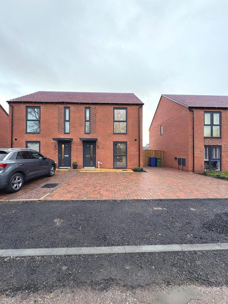 2 Bed Semi Detached House