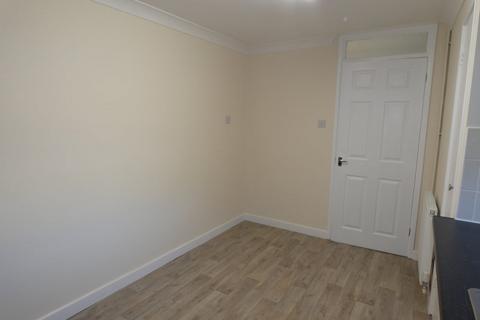 2 bedroom terraced house for sale, Elm Road, Thetford, IP24