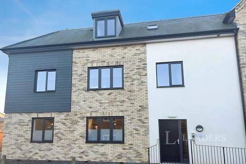 Flat to rent, New Road, St. Ives, Cambridgeshire, PE27