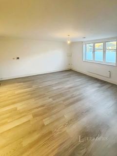 Flat to rent, New Road, St. Ives, Cambridgeshire, PE27