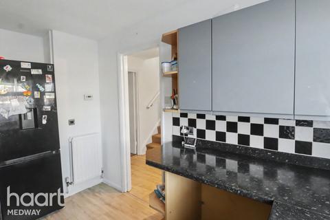undefined, Fourwents Road, Rochester