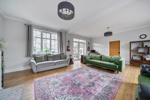 4 bedroom semi-detached house for sale, Eastry, Sandwich, Kent, CT13