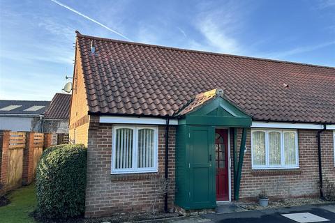 undefined, Willow Court, Pickering YO18