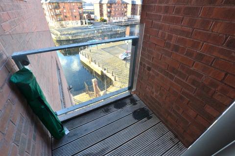 undefined, William Jessop Way, Liverpool