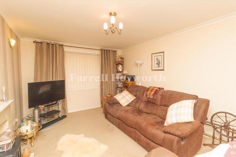 2 bedroom flat for sale, Grayrigg Drive, Morecambe LA4