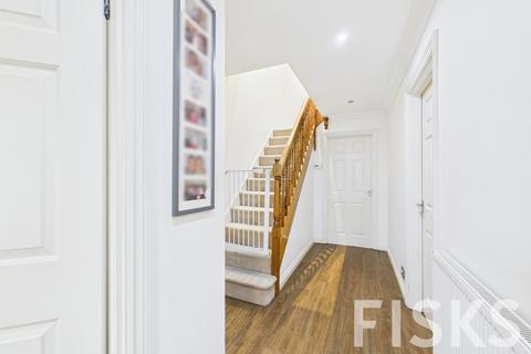 4 bedroom detached house for sale, The Saltings, Benfleet, SS7