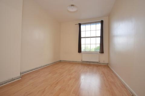 2 bedroom flat to rent, Shadwell Gardens, Tower Hamlets, E1 2QJ