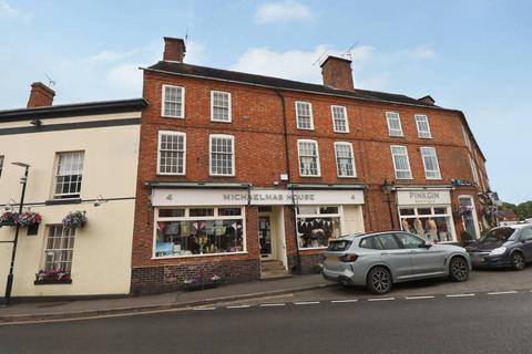 Retail property (high street) to rent - Main Street, Market Bosworth, Leicestershire, CV13 0JW