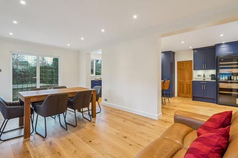 undefined, The Rise, Amersham