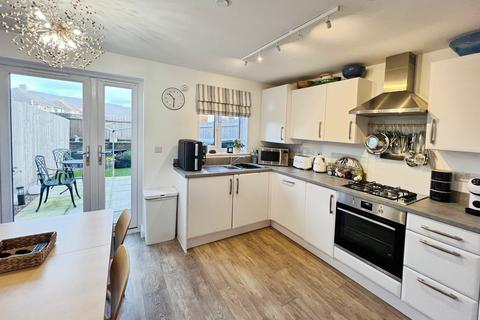 3 bedroom townhouse for sale, Gollwg Y Madjoe, Aberavon, Port Talbot, SA12