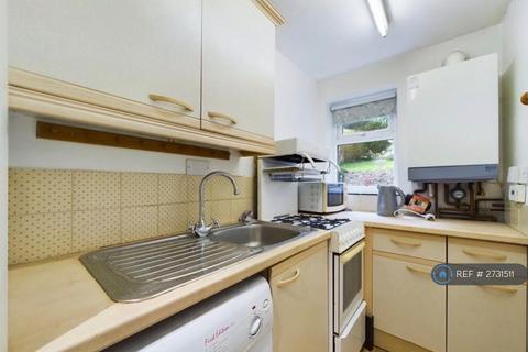undefined, Kentwood Hill, Tilehurst, Reading, RG31