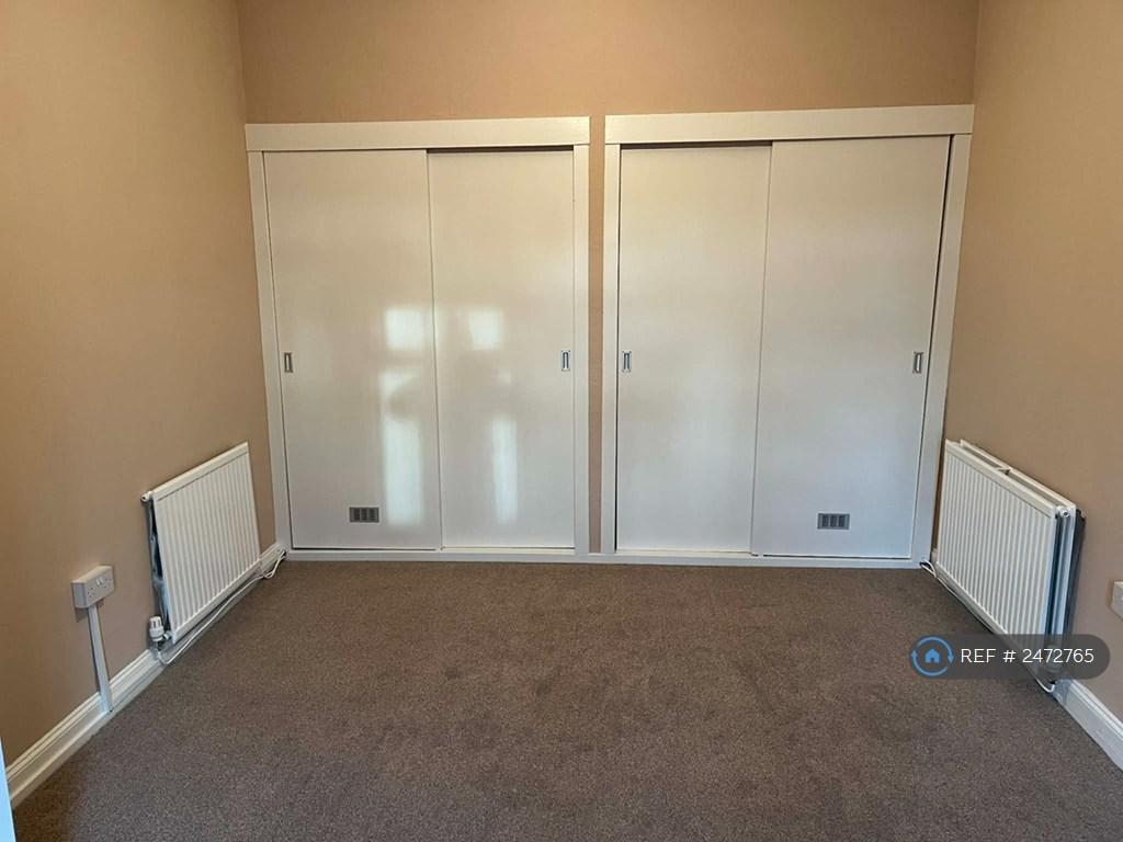 Master Bedroom (North View)