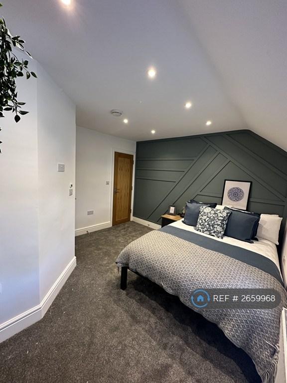 Room 4
