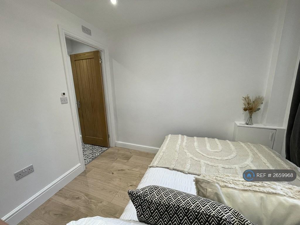 Room 1
