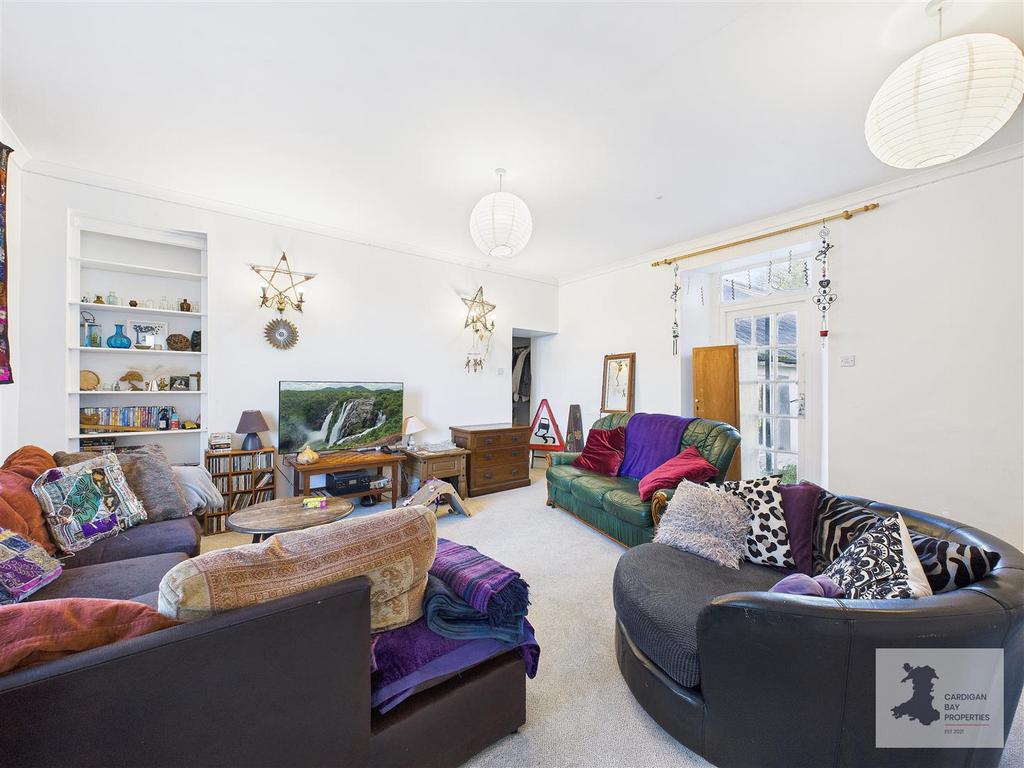 First floor lounge