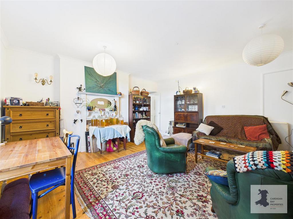 Ground floor lounge