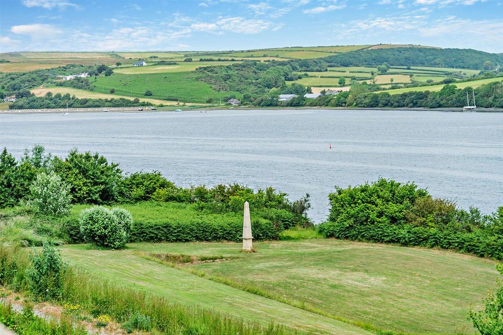 Gardens and river views