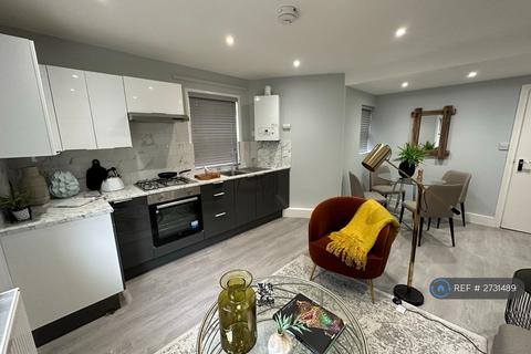 undefined, Ling Road, London, E16