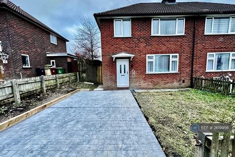 3 bedroom semi-detached house to rent, Masefield Drive, Farnworth, Bolton, BL4