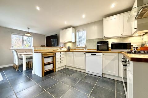 4 bedroom detached house for sale, Longchamp Drive, Ely, Cambs