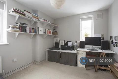 undefined, Frampton Park Road, London, E9
