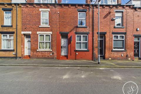 2 bedroom terraced house for sale, Victoria Grove, Leeds