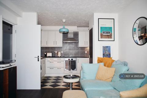 1 bedroom flat to rent, Astra Apartments, London, E2