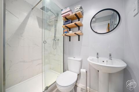 2 bedroom apartment to rent, 12 Flint Close, London E15