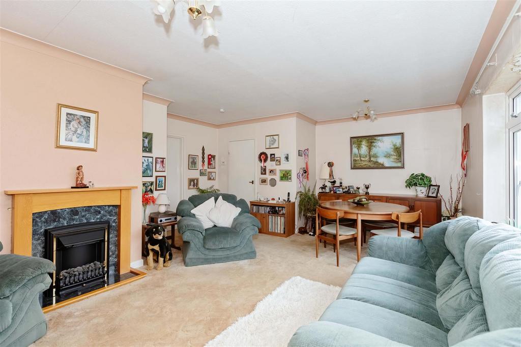 Adur Ave 7.jpg