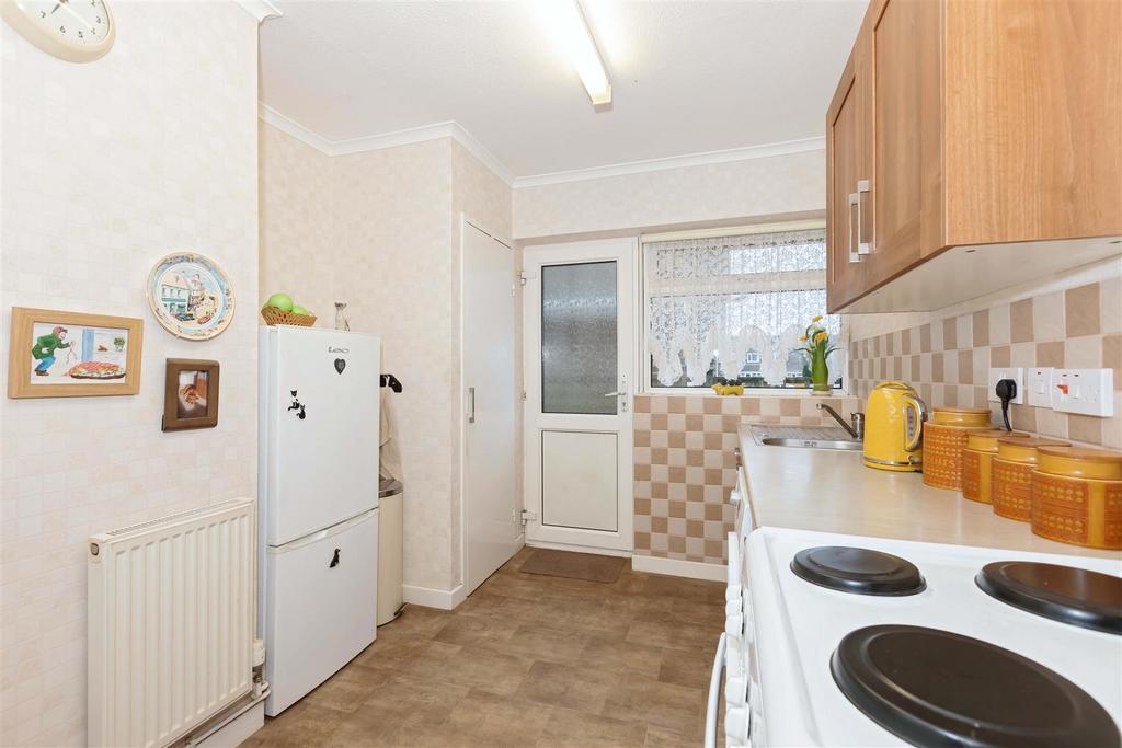 Adur Ave 4.jpg
