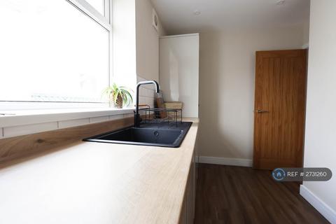 undefined, Maen Gilfach, Trelewis, Treharris, CF46