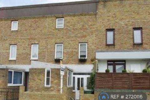 3 bedroom terraced house to rent, Barset Road, London, SE15