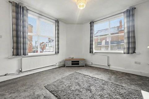 3 bedroom terraced house to rent, Derby Road, Stapleford, Nottingham, NG9 7AZ
