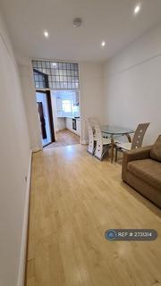 2 bedroom flat to rent, London, London, N13