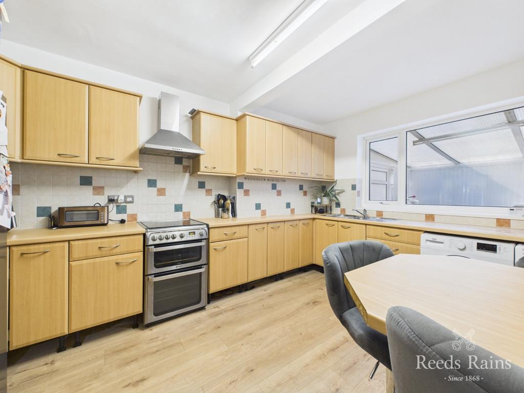 Breakfast Kitchen