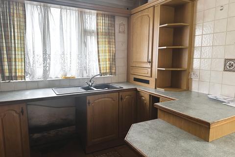 3 bedroom terraced house for sale, Brynheulog Terrace, Cwmllynfell, Swansea.