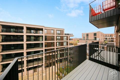 3 bedroom apartment for sale, 11 Madison Way, London E20