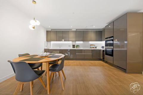 3 bedroom apartment for sale, 11 Madison Way, London E20