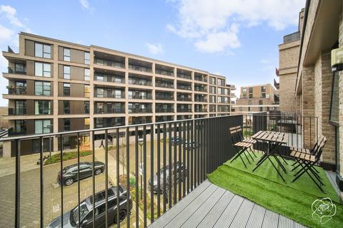 3 bedroom apartment for sale, 5 Madison Way, London E20