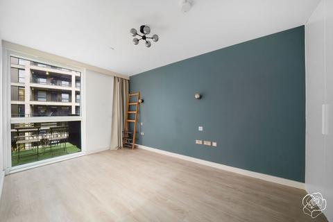 3 bedroom apartment for sale, 5 Madison Way, London E20