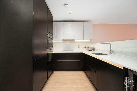 3 bedroom apartment for sale, 5 Madison Way, London E20