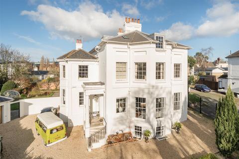 undefined, Mount Radford Crescent, Exeter